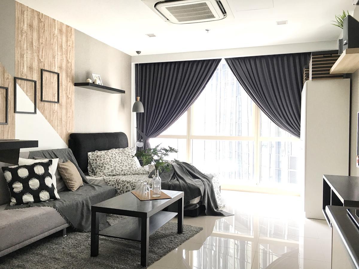 Pinnacle Pj @ Penguin Homes Petaling Jaya Exterior photo